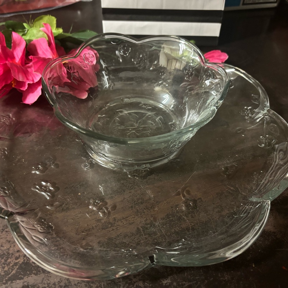 Vintage Floral Clear Glass Bowl and Plate Set